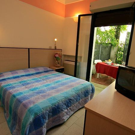 Residence Brown Rimini Dış mekan fotoğraf