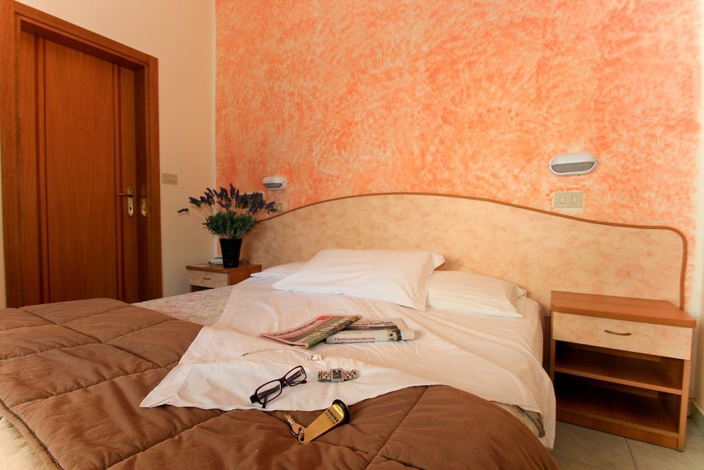 Residence Brown Rimini Dış mekan fotoğraf