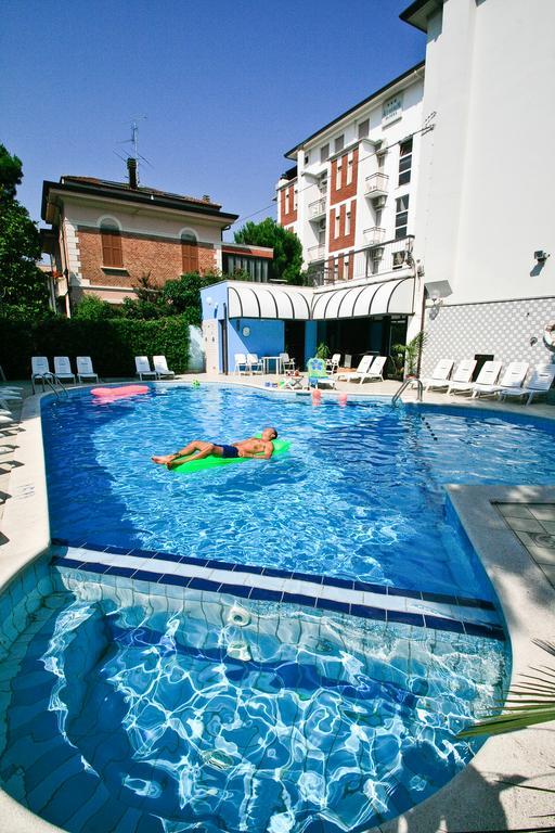 Residence Brown Rimini Dış mekan fotoğraf