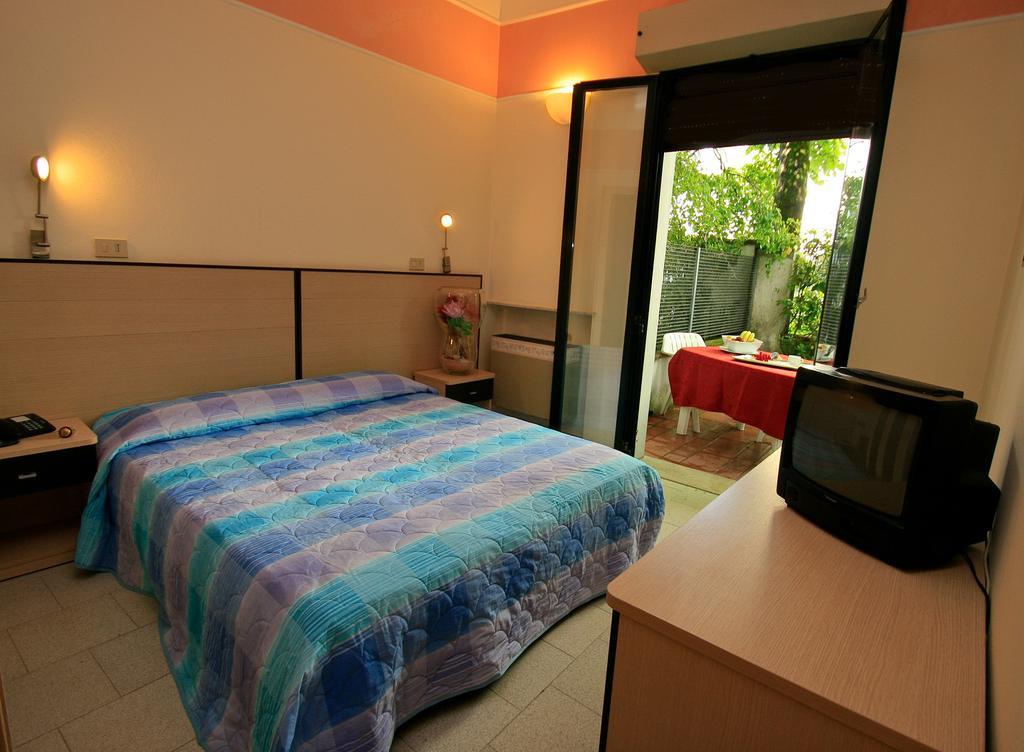 Residence Brown Rimini Dış mekan fotoğraf