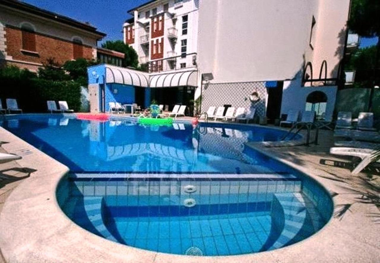Residence Brown Rimini Dış mekan fotoğraf
